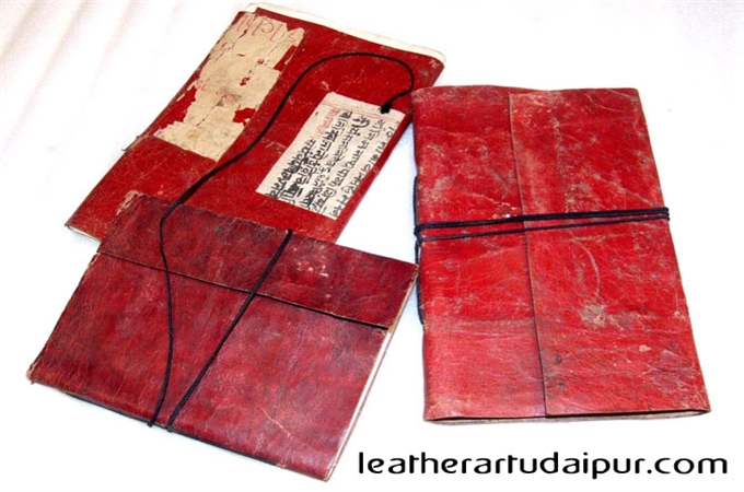 Leather Diary : Leather Old Books